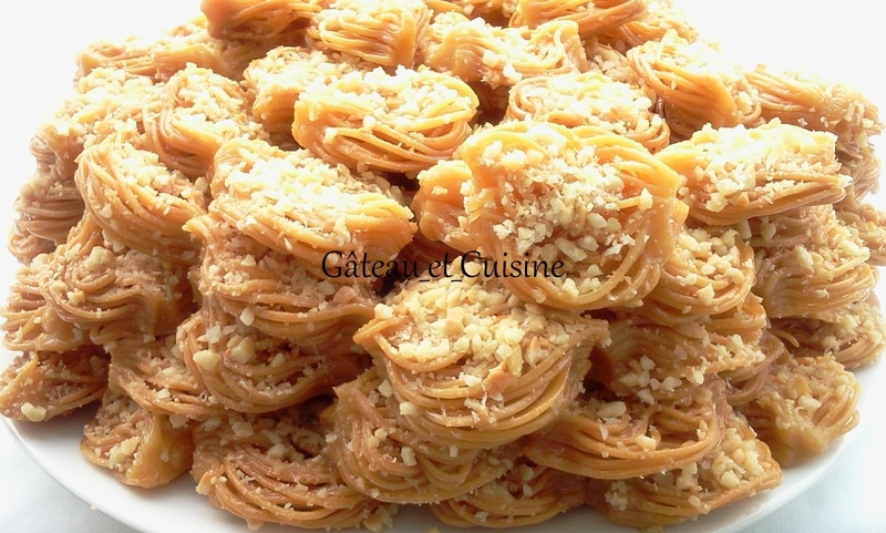 Bouchnikha Gateau Marocain Au Miel Pour Ramadan Et L Aid Gateau Et Cuisine Rachida