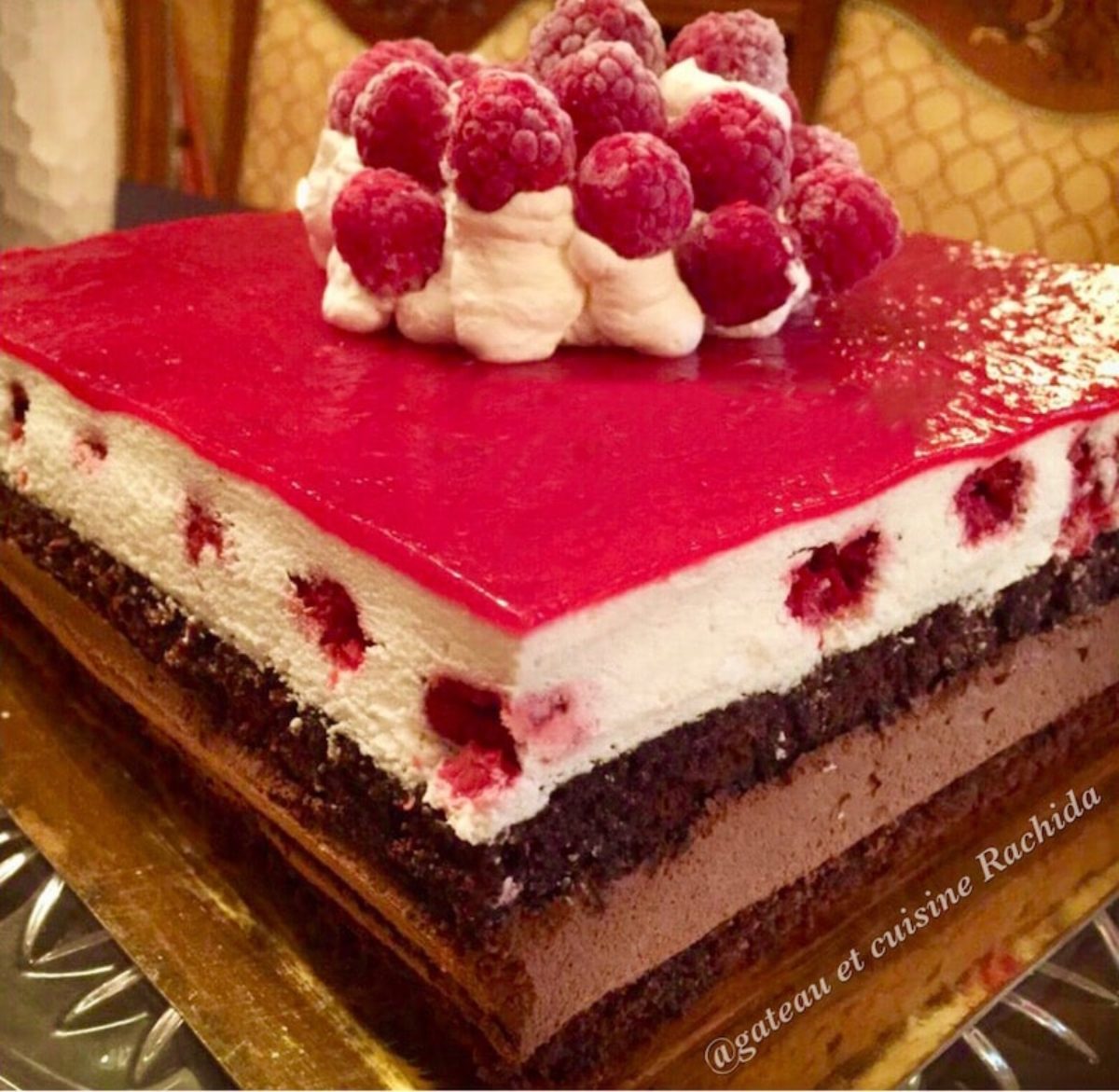 Entremet Aux Deux Mousses Chocolat Et Framboises Gateau Et Cuisine Rachida