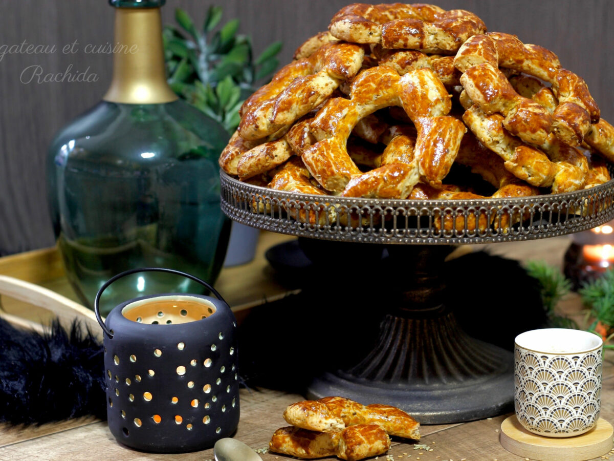 Kaak Ou Ka3k A L Anis Et Aux Graines De Sesame Gateau Et Cuisine Rachida