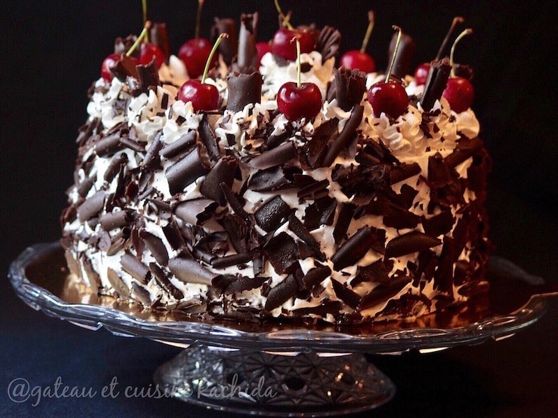 Bûche forêt noire : Ma recette de la BÛCHE chocolat-cerises - Ma part du  gâteau