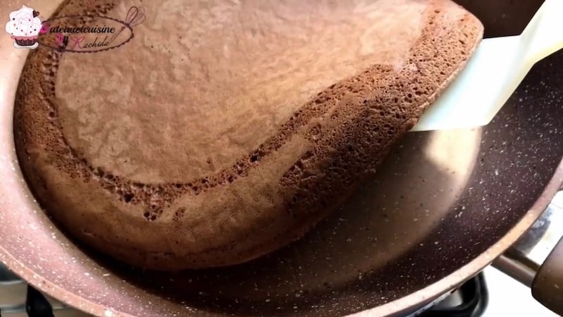 génoise chocolat cuite à la poêle sans four