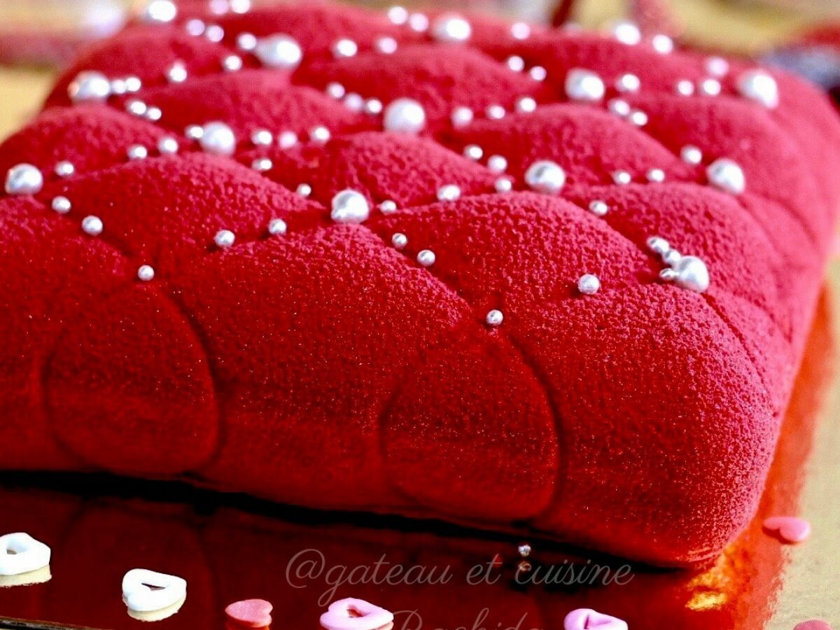 Entremets Matelasse Cassis Et Vanille Gateau Et Cuisine Rachida