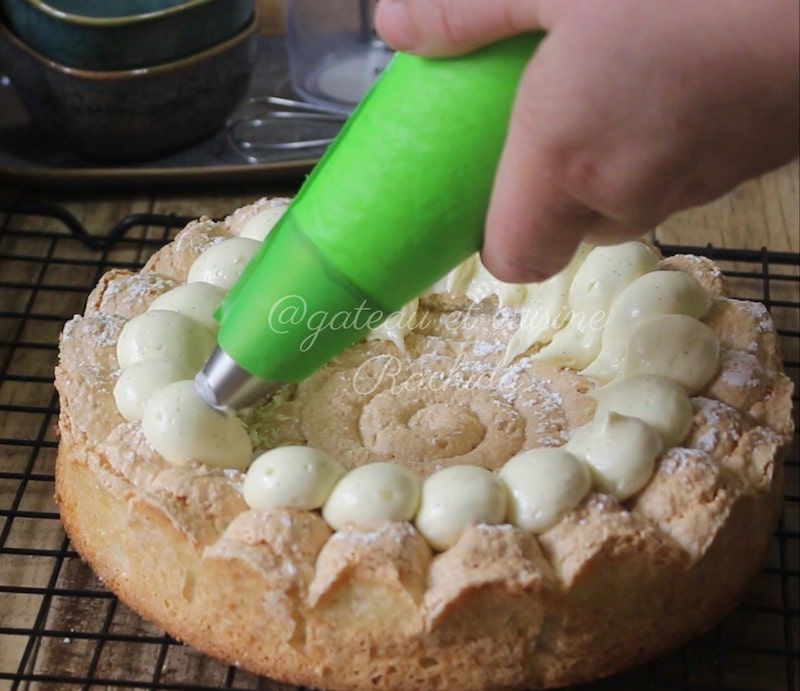 Recette tarte dacquoise et crème diplomate vanille