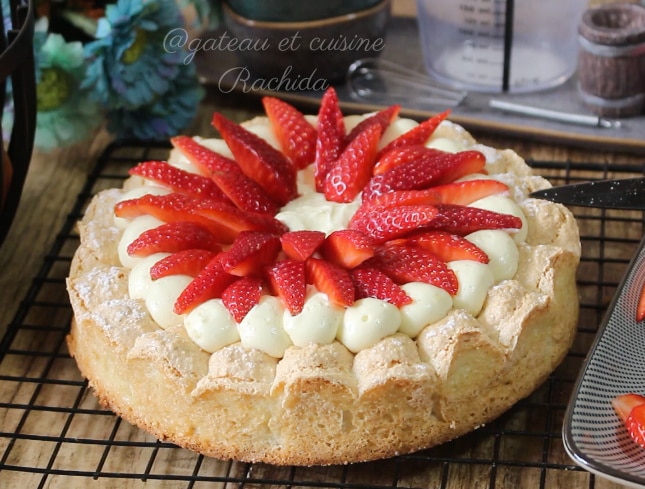 strawberry dacquoise tart - easy recipe