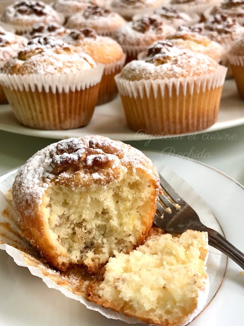 Muffins moelleux au citron et au noix