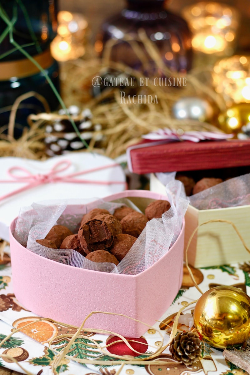 Truffes au chocolat fait maison - délicieux cadeaux gourmands de Noël -  Recettes de cuisine Ôdélices