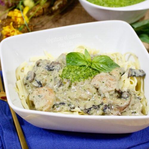 Recipe Shrimp tagliatelle with creamy mushroom sauce