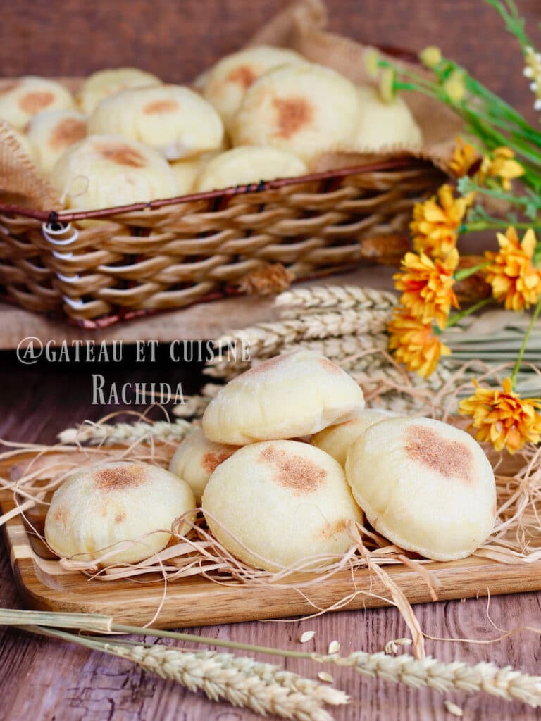 Batbout Petits Pains Marocains Moelleux Et Inratable | Gâteau Et ...