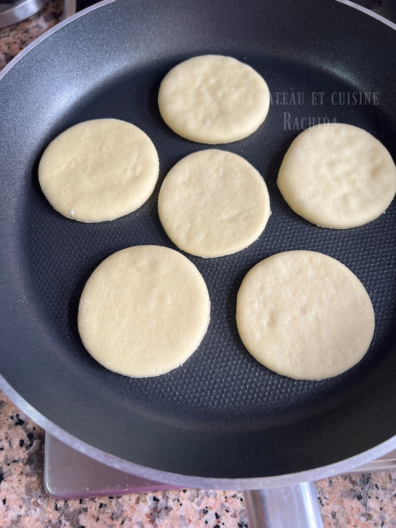 cuisson des batbouts marocains