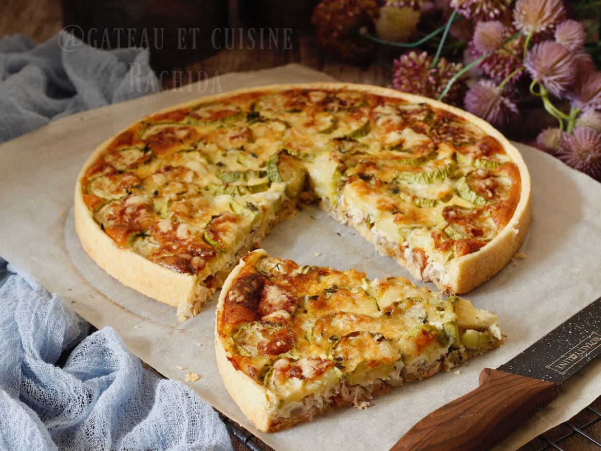 Tarte salée aux courgettes et au thon (recette facile et délicieuse ...