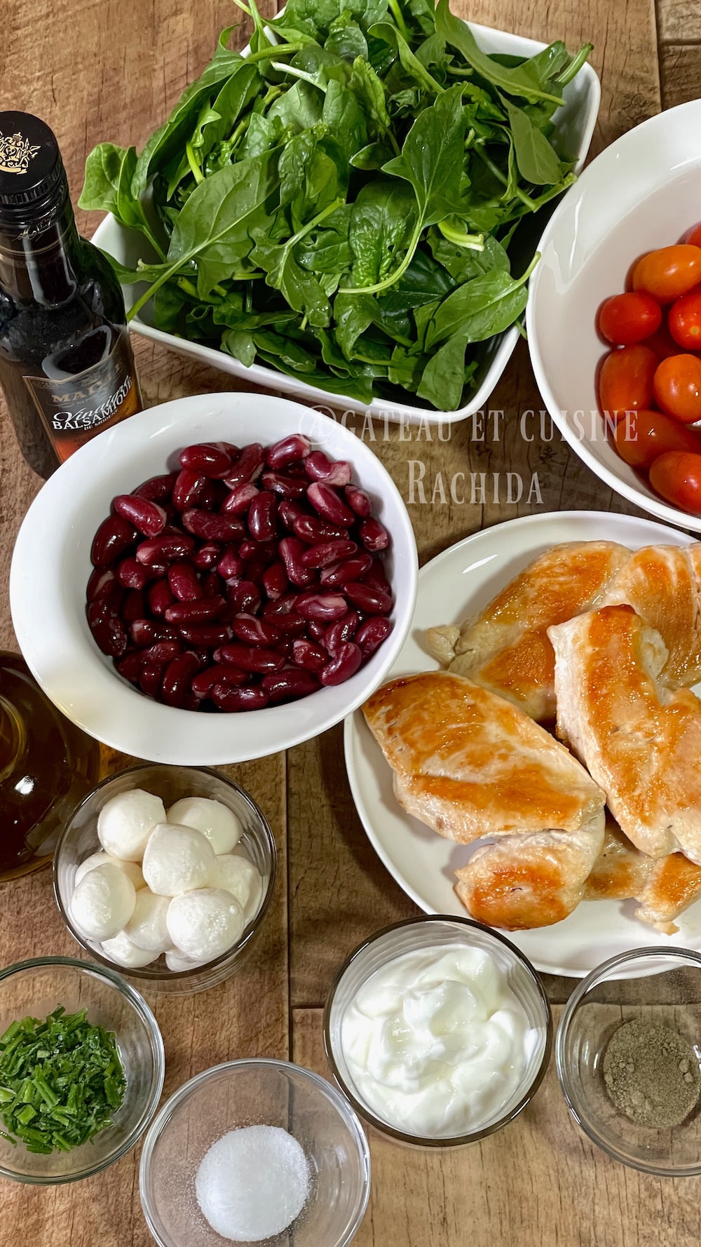 idée repas facile -ingrédients salade chaude poulet haricots rouges et épinards