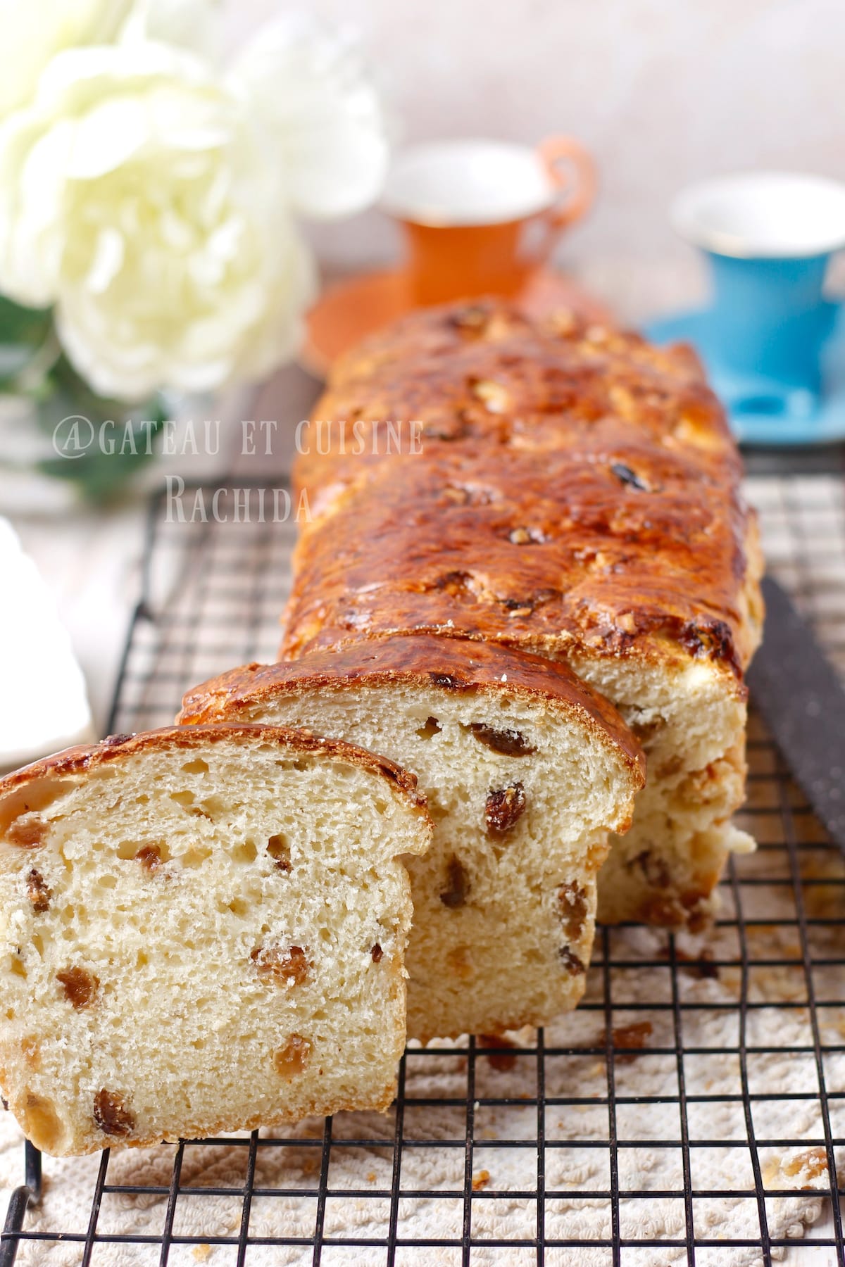 Cramique ou Kramiek belge aux raisins secs et sucre perlé 