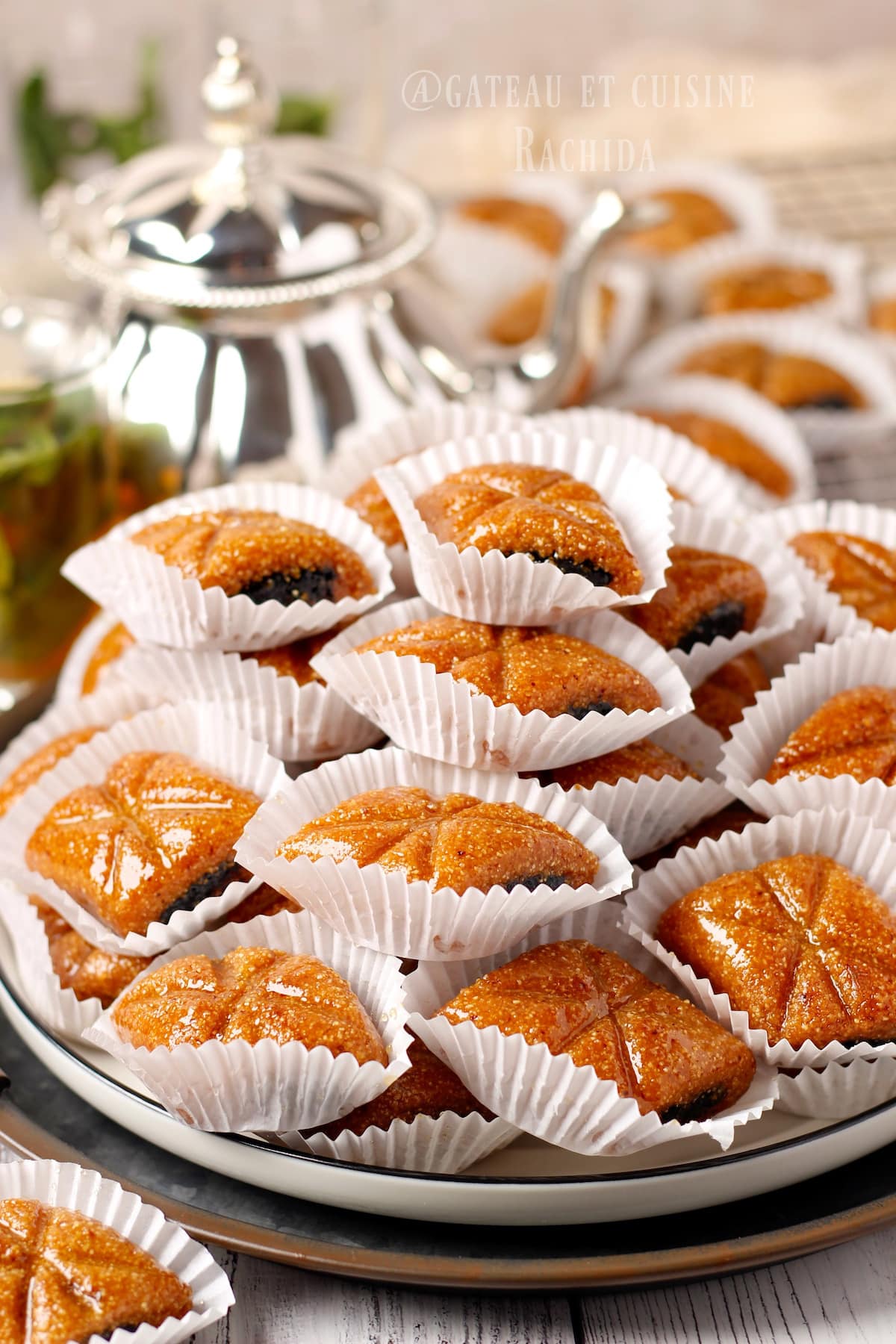 Algerian Soft Semolina Date Makrout